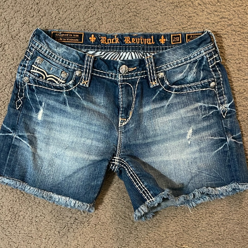 Rock Revival shorts